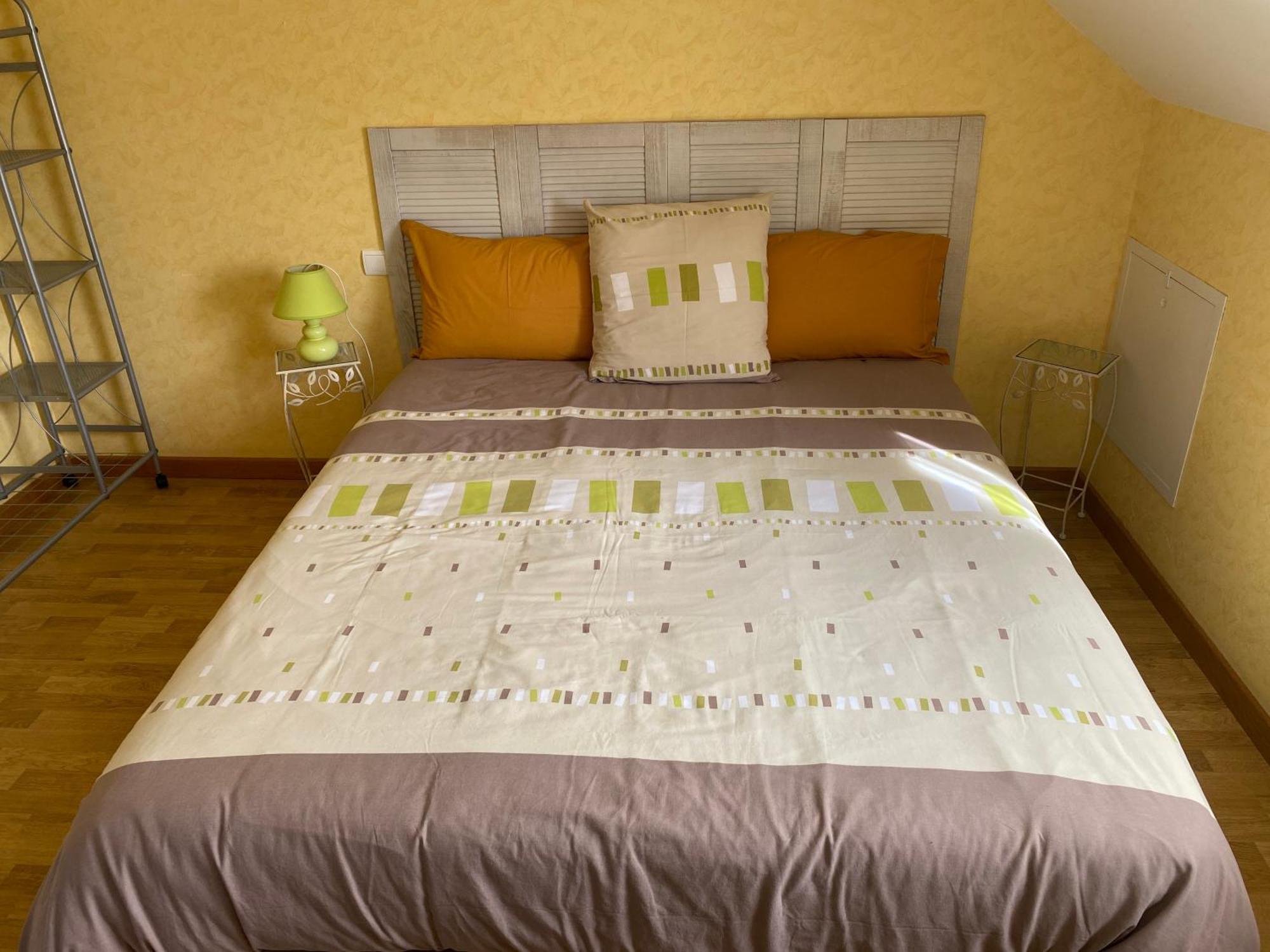 Le Petitepinay Bed & Breakfast Moitron-sur-Sarthe Bagian luar foto
