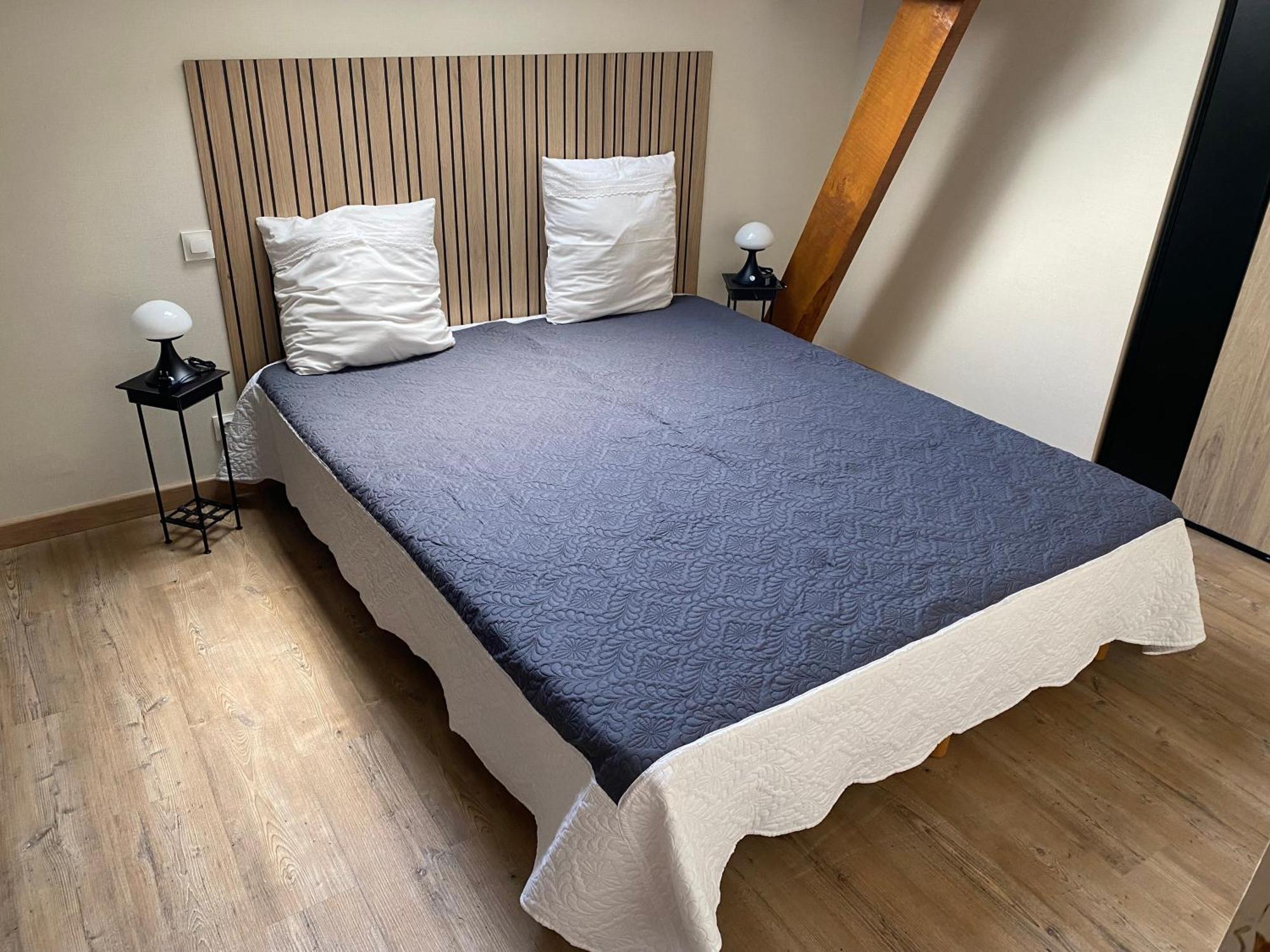 Le Petitepinay Bed & Breakfast Moitron-sur-Sarthe Bagian luar foto